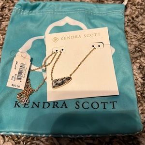 Kendra scott nwt etta granite necklace